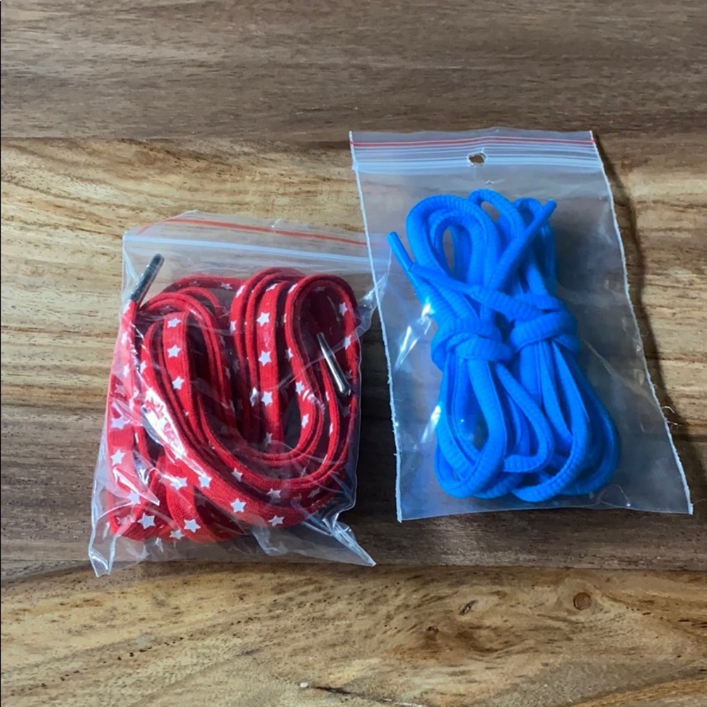 Pack of shoelaces